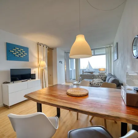 - Haus L, App 0l0606 Lejlighed